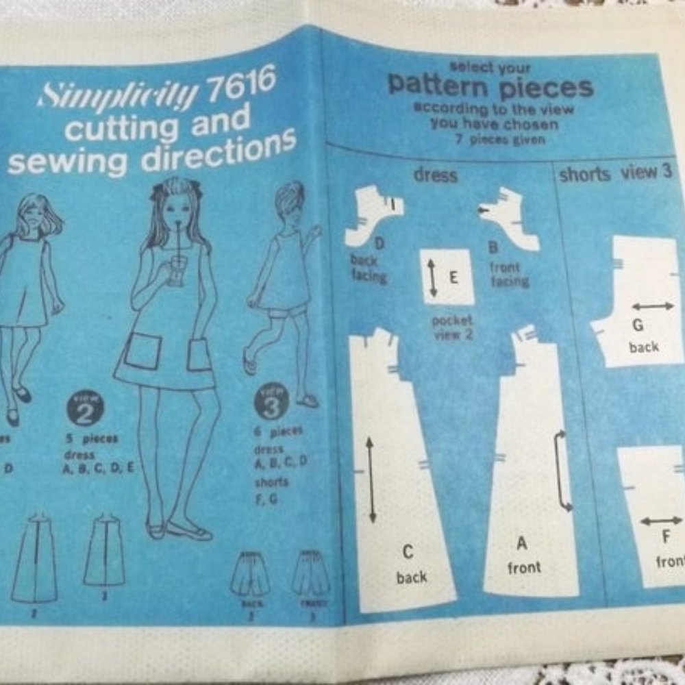 Simplicity 7616 Girls' Dress Uncut Pattern 1968 - Picture 9 of 10